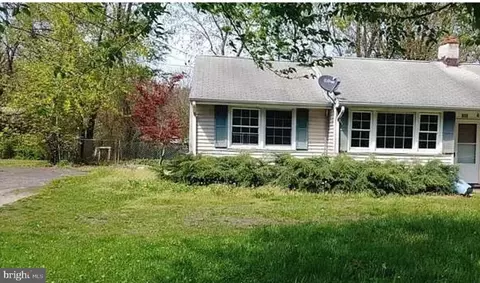 918 Pembrown Rd, Pemberton, NJ 08068