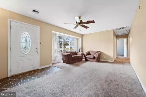 309 S Pine Ave, Maple Shade, NJ 08052 photo 5