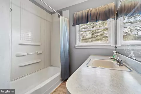 309 S Pine Ave, Maple Shade, NJ 08052 photo 13