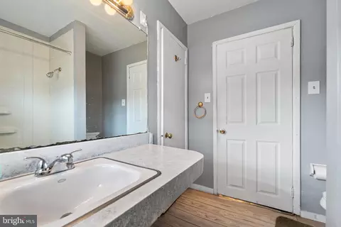 309 S Pine Ave, Maple Shade, NJ 08052 photo 14