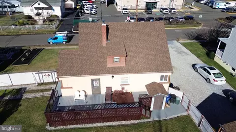 304 E Linwood Ave, Maple Shade, NJ 08052 photo 4