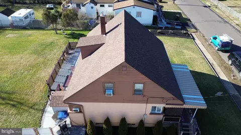 304 E Linwood Ave, Maple Shade, NJ 08052 photo 3