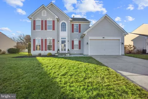 13 Canidae St, Burlington, NJ 08016