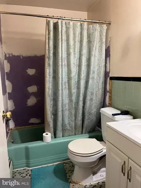 25 E Germantown Ave, Maple Shade, NJ 08052 photo 10