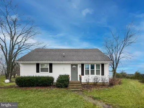 56 Gilbert Rd, Bordentown, NJ 08505