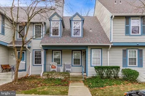 841 Westfield Dr, Cinnaminson, NJ 08077