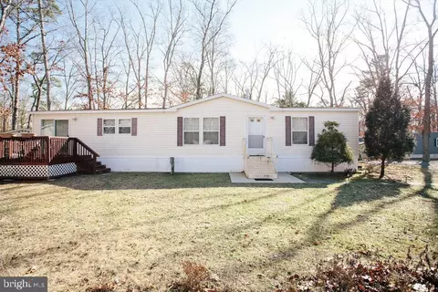 12 Oakview Dr # D, Shamong, NJ 08088