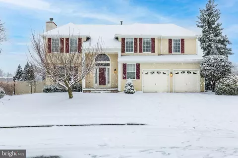 1 Wheatland Ct, Marlton, NJ 08053