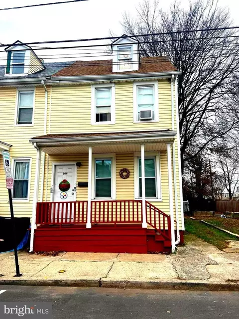 504 Linden Ave, Burlington, NJ 08016