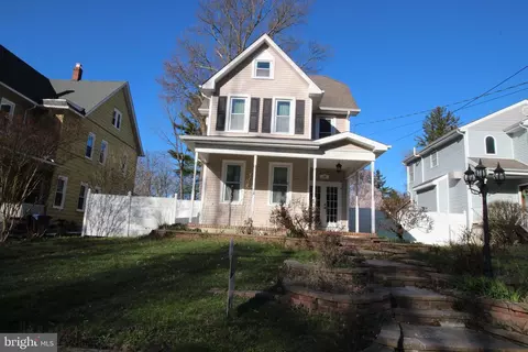 216 Clifton Ave, Mount Holly, NJ 08060