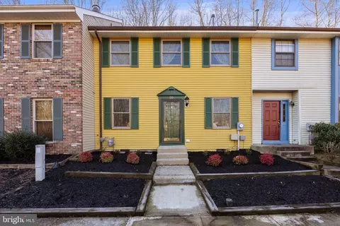 20 Fawnhollow Ct, Medford, NJ 08055