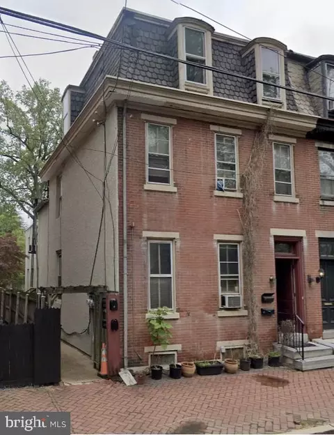 219 Wood St, Burlington, NJ 08016