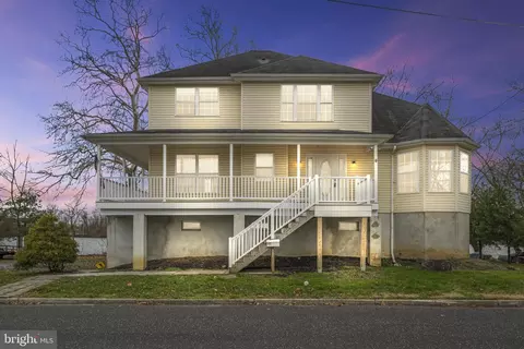 409 Rancocas Ave, Delanco, NJ 08075