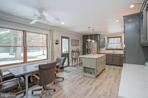 125 Woolmans Ln, Mount Laurel, NJ 08054 photo 20