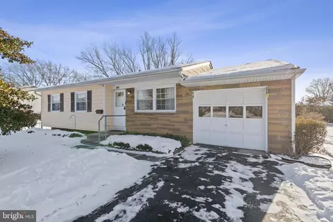 610 Fort Dr, Westampton, NJ 08060