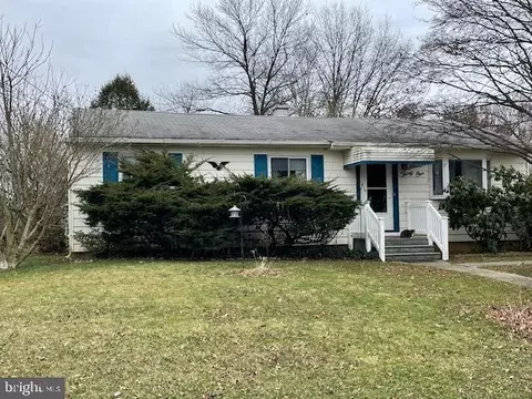 31 Thorntown Ln, Bordentown, NJ 08505