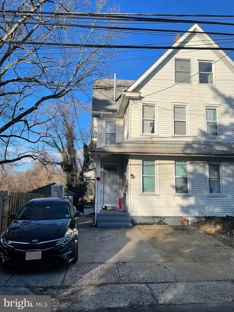 41 Ridge Ave, Mount Holly, NJ 08060