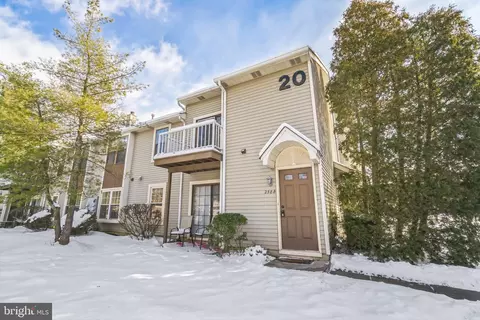 258 B Everly Ct, Mount Laurel, NJ 08054