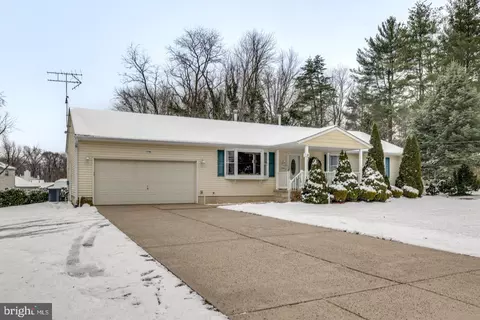 596 Haines Mill Rd, Delran, NJ 08075
