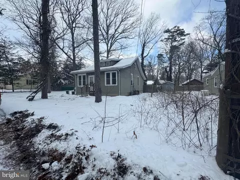 142 Truro St, Browns Mills, NJ 08015