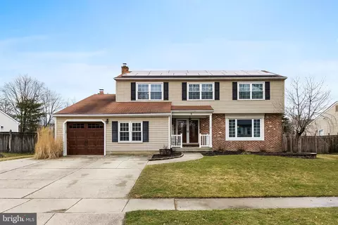 3 Willow Ridge Rd, Marlton, NJ 08053