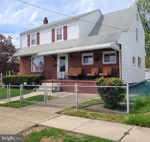 347 Conover St, Burlington, NJ 08016