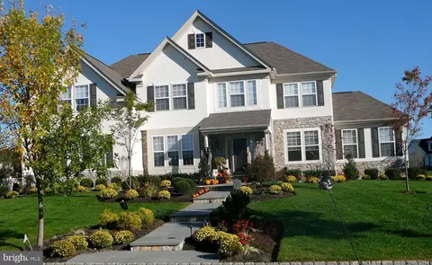 110 Balsam Rd, Lumberton, NJ 08048