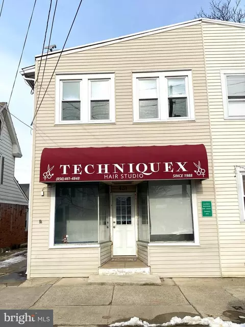 431 Bridgeboro St, Riverside, NJ 08075