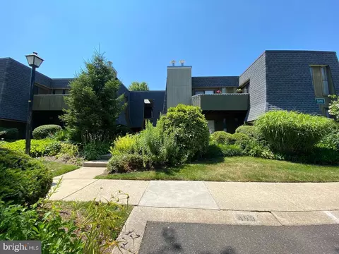 25 S Church Rd # 134, Maple Shade, NJ 08052