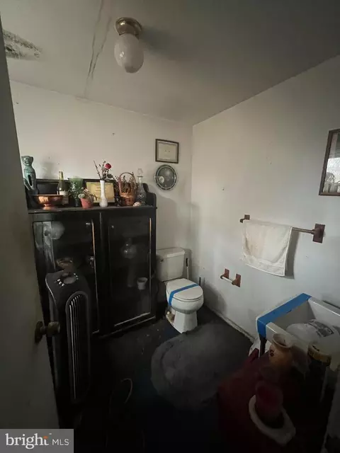 122 Pine St, Beverly, NJ 08010 photo 6
