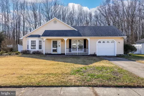 52 Longhurst Rd, Marlton, NJ 08053