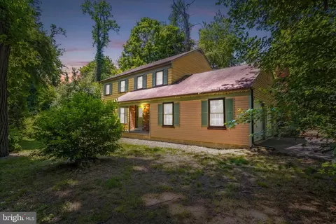 725 5th St, Roebling, NJ 08554