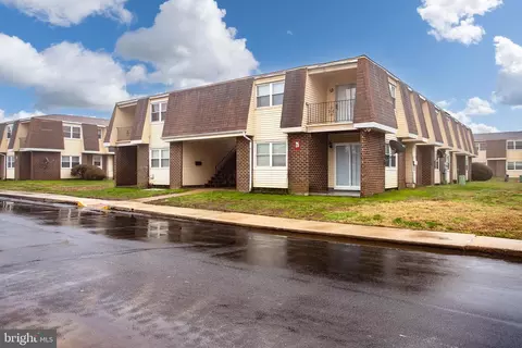 25 1 Florence Tollgate Pl, Florence, NJ 08518