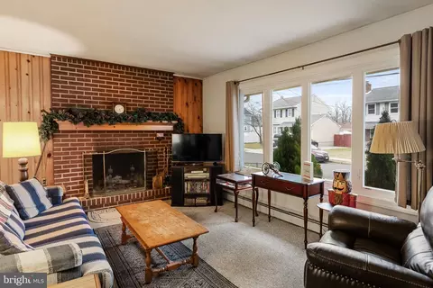 708 Bem St, Riverside, NJ 08075 photo 7