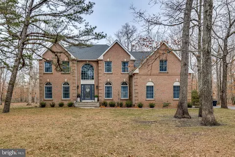 7 Bridlewood Ct, Tabernacle, NJ 08088