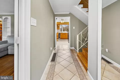Entry Way - 101 Devon Rd, Cinnaminson, NJ 08077 photo 1 of 1