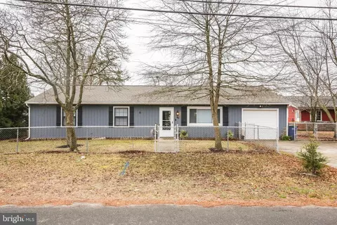 62 Tensaw Dr, Browns Mills, NJ 08015