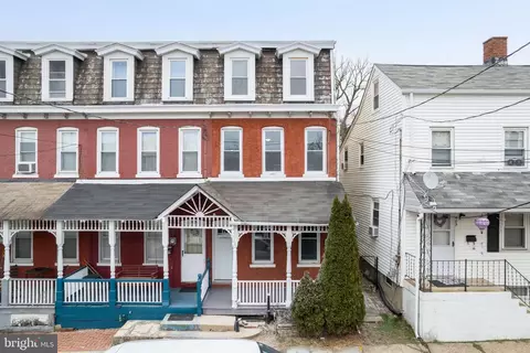407 Willow St, Bordentown, NJ 08505