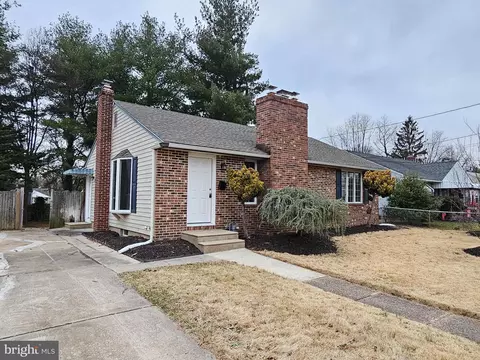 625 Erhardt Ave, Beverly, NJ 08010