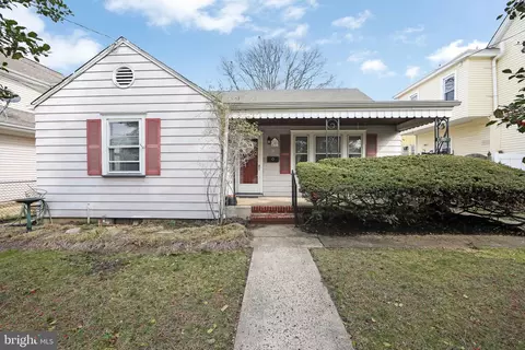 133 Heulings Ave, Riverside, NJ 08075
