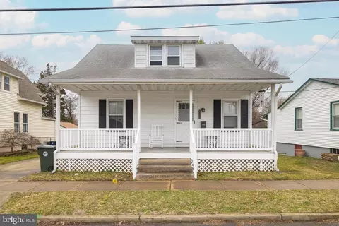 728 Lincoln Ave, Burlington, NJ 08016