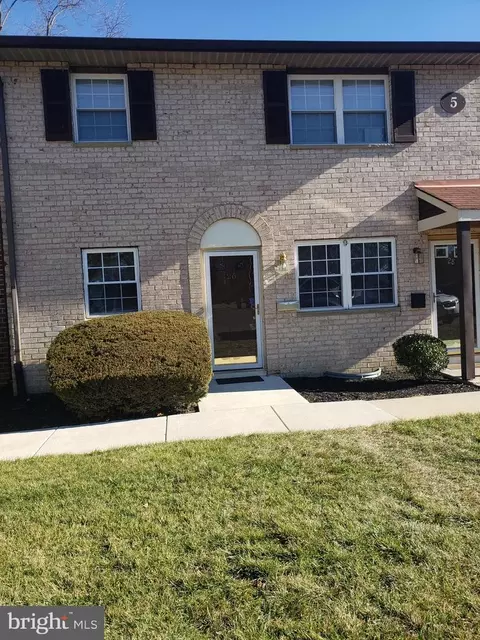 26 Forge Rd, Medford, NJ 08055