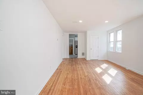 Entry Way - 12 Cuthbert Rd, Cinnaminson, NJ 08077 photo 1 of 4