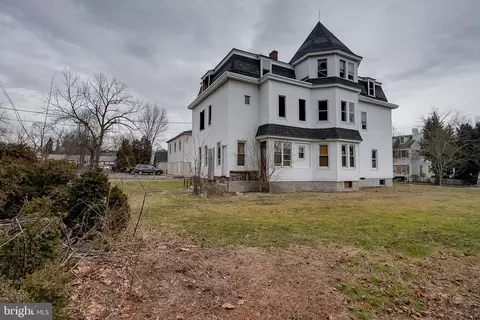115 Hanover St, Pemberton, NJ 08068