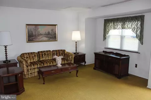 635 Union Ave, Delanco, NJ 08075 photo 3
