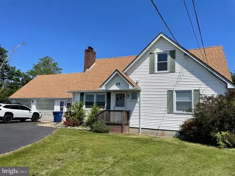 25 Vincentown Rd, Pemberton, NJ 08068