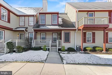 792 Westfield Dr, Cinnaminson, NJ 08077