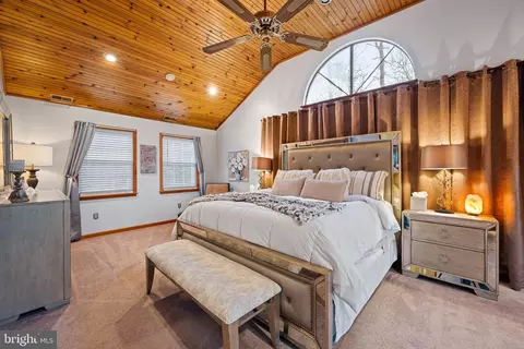 Bedroom - 19 North Dr, Tabernacle, NJ 08088 photo 6 of 7