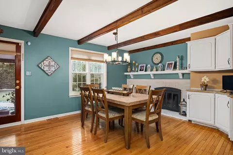 Dining - 19 North Dr, Tabernacle, NJ 08088 photo 3 of 4