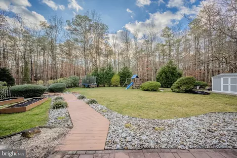 Exterior - 19 North Dr, Tabernacle, NJ 08088 photo 5 of 9